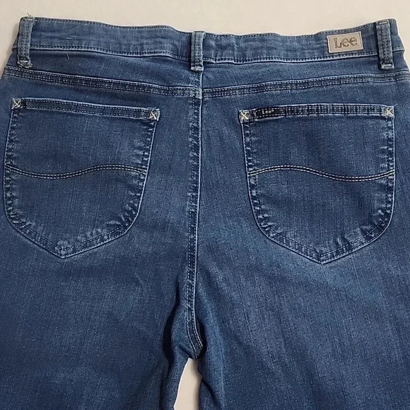 Women's Lee Mid Rise Sculpting Slim Fit Skinny Leg Jeans, Blue, Size 16M, NWOT - Picture 9 of 12